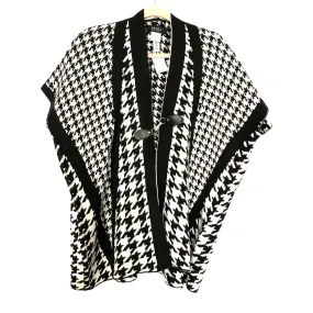 Akira Houndstooth Arm Hole Poncho NWT- Size One Size