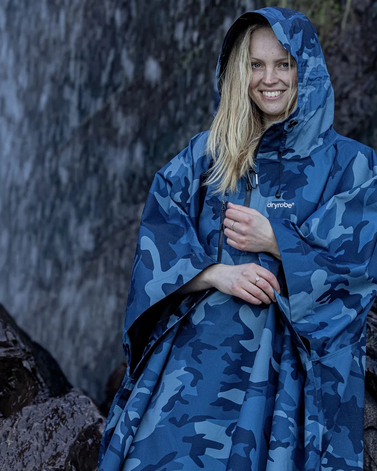 Dryrobe Waterproof Poncho - Blue Camo