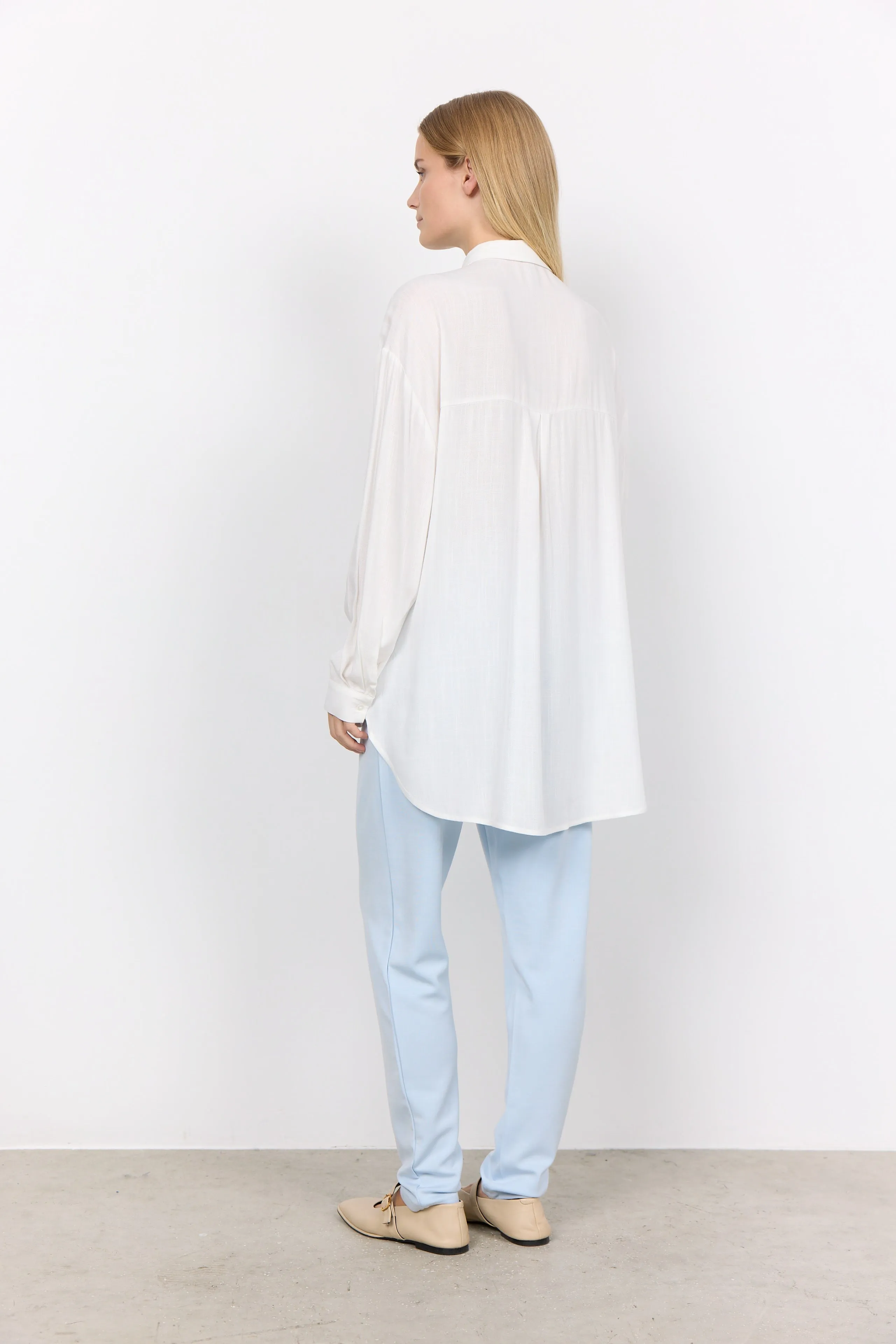 Falula 2 Button Up - White