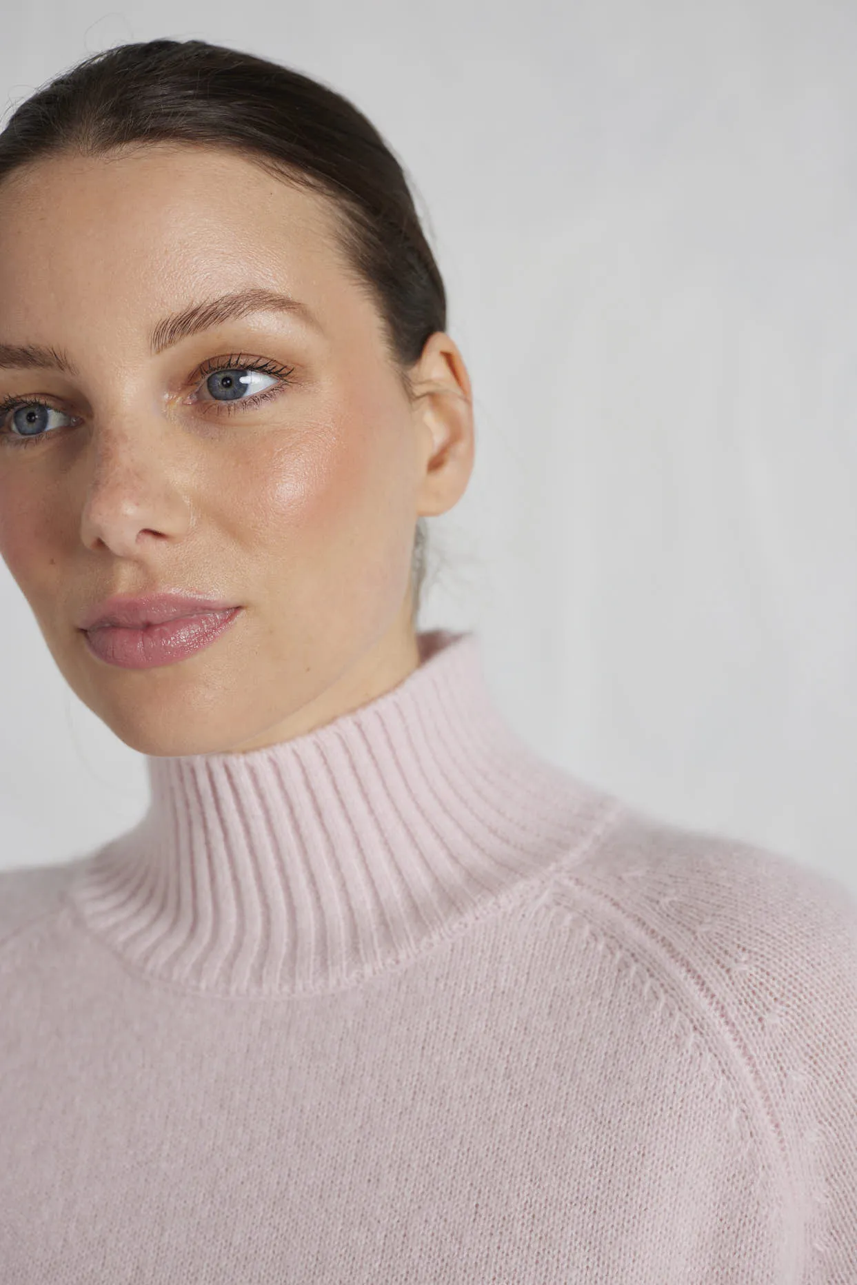 Fifi Polo Cashmere Sweater in Nurture