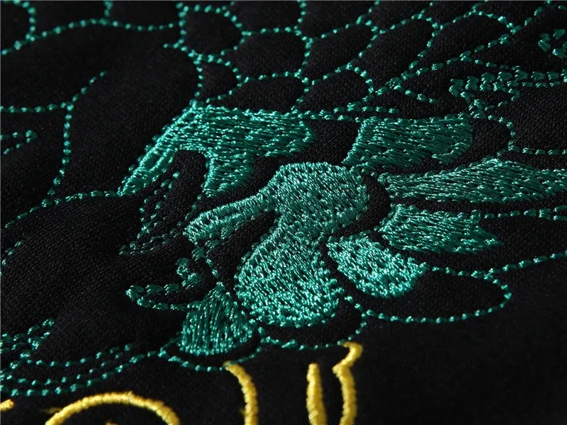 Green Dragon Embroidered Sweatshirt