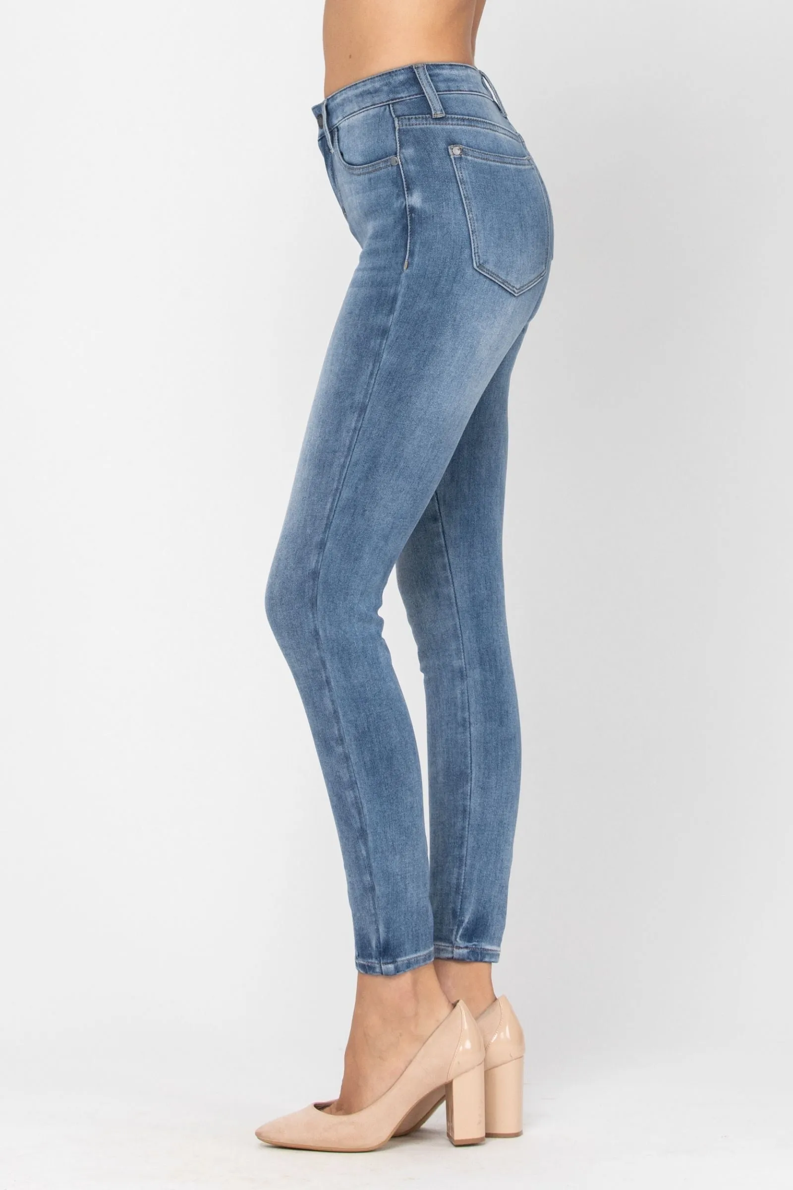 Judy Blue THERMAdenim - Medium Wash