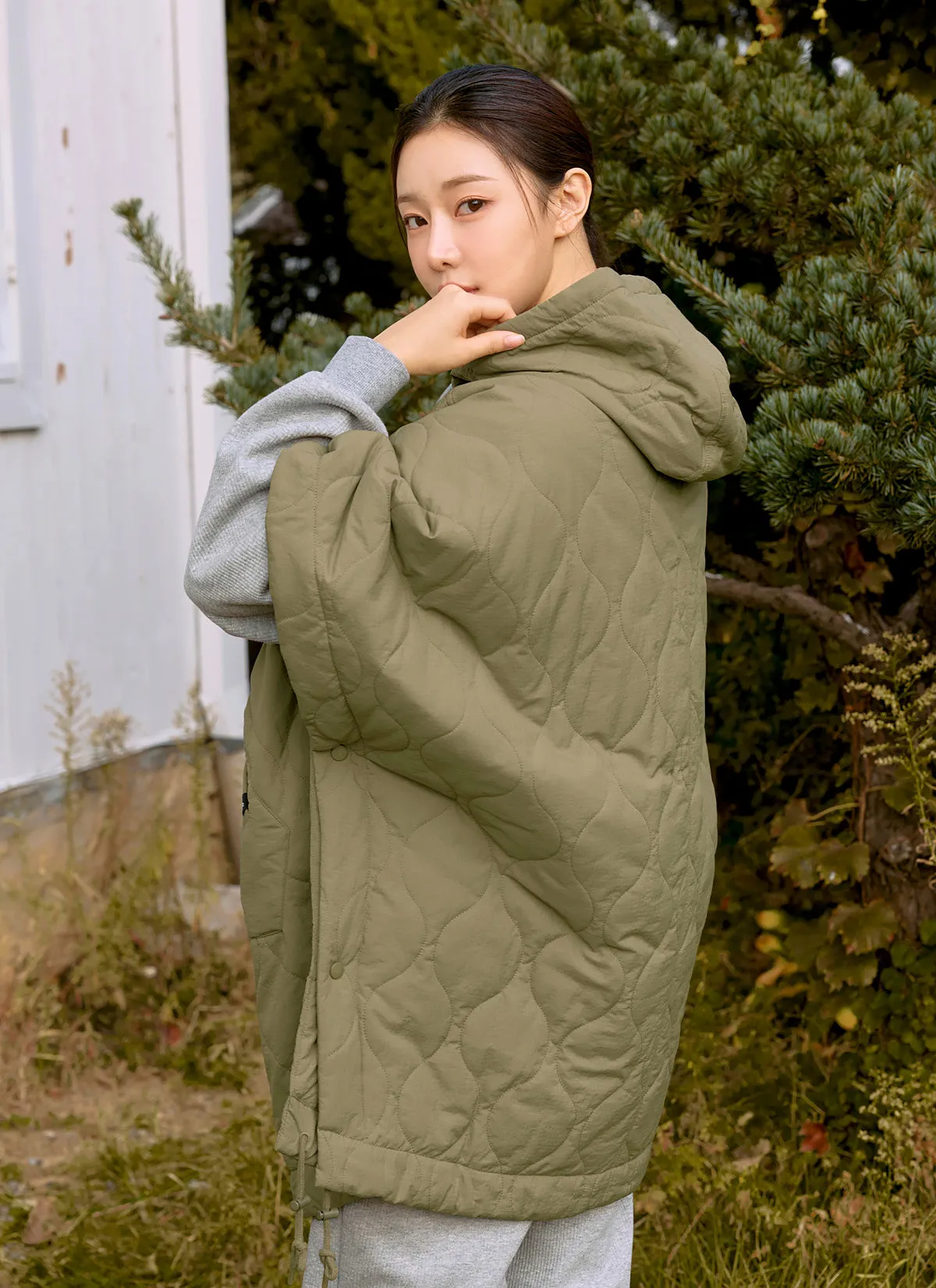 Nature Quilted Full-Zip Hoodie Poncho