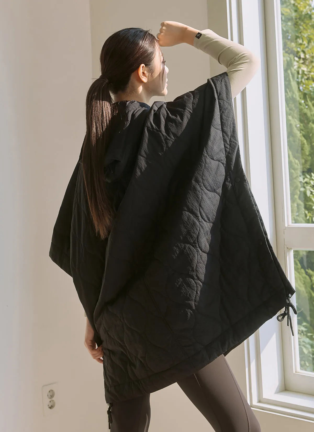 Nature Quilted Full-Zip Hoodie Poncho