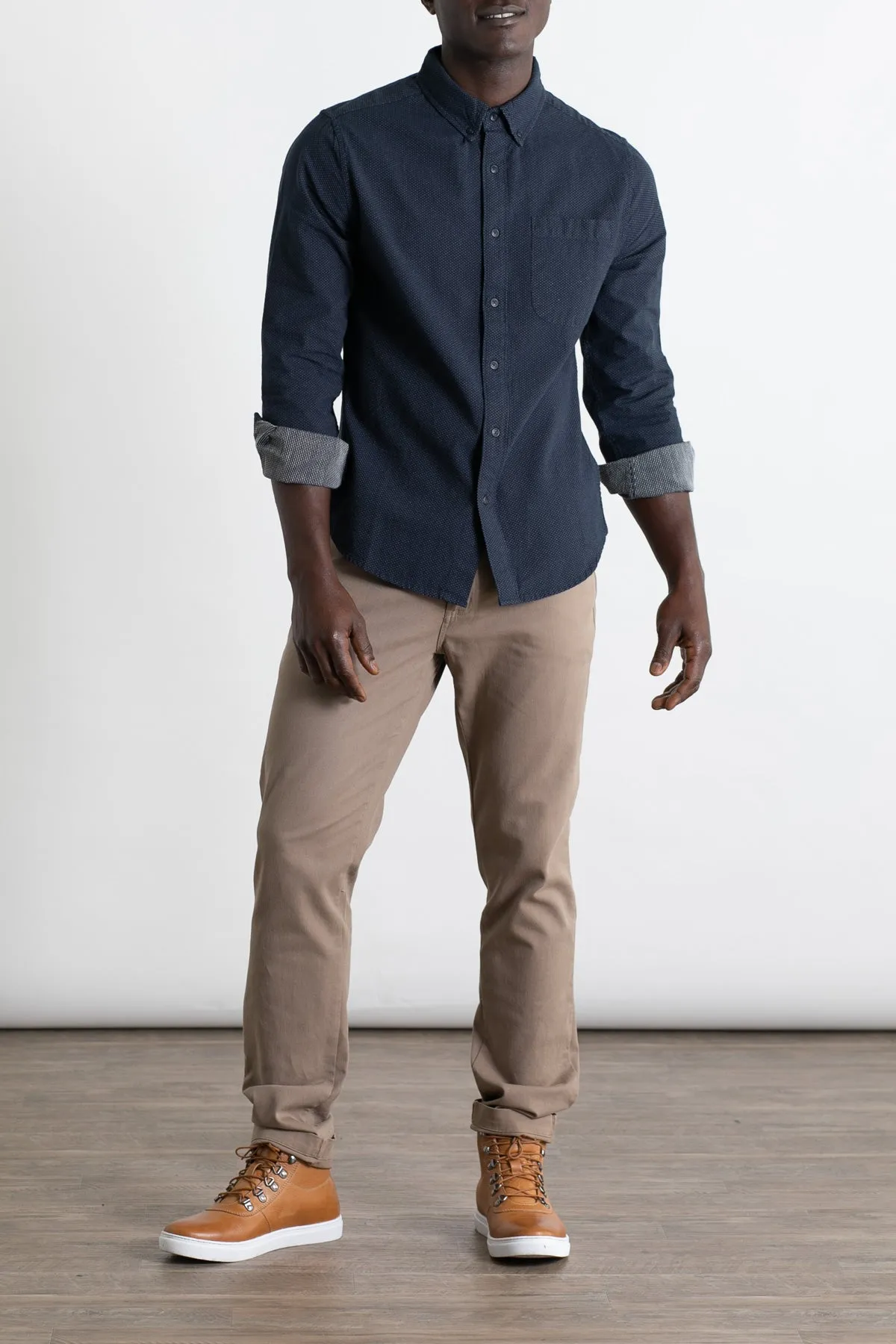 Sutton Slim Shirt / Navy Dobby