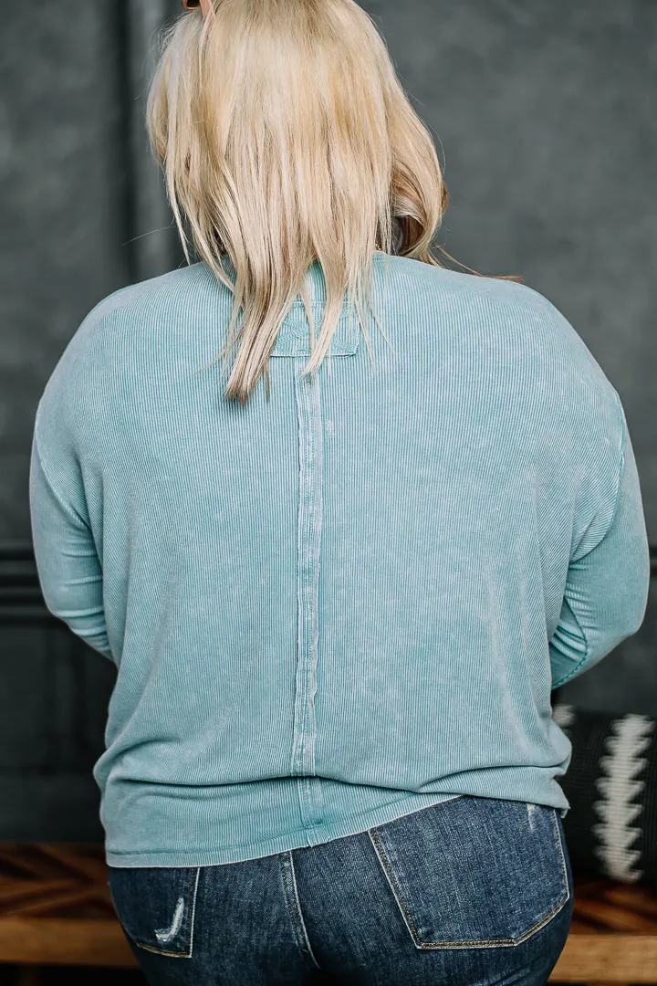 Take It Easy Lightweight Pocket Top | Aqua