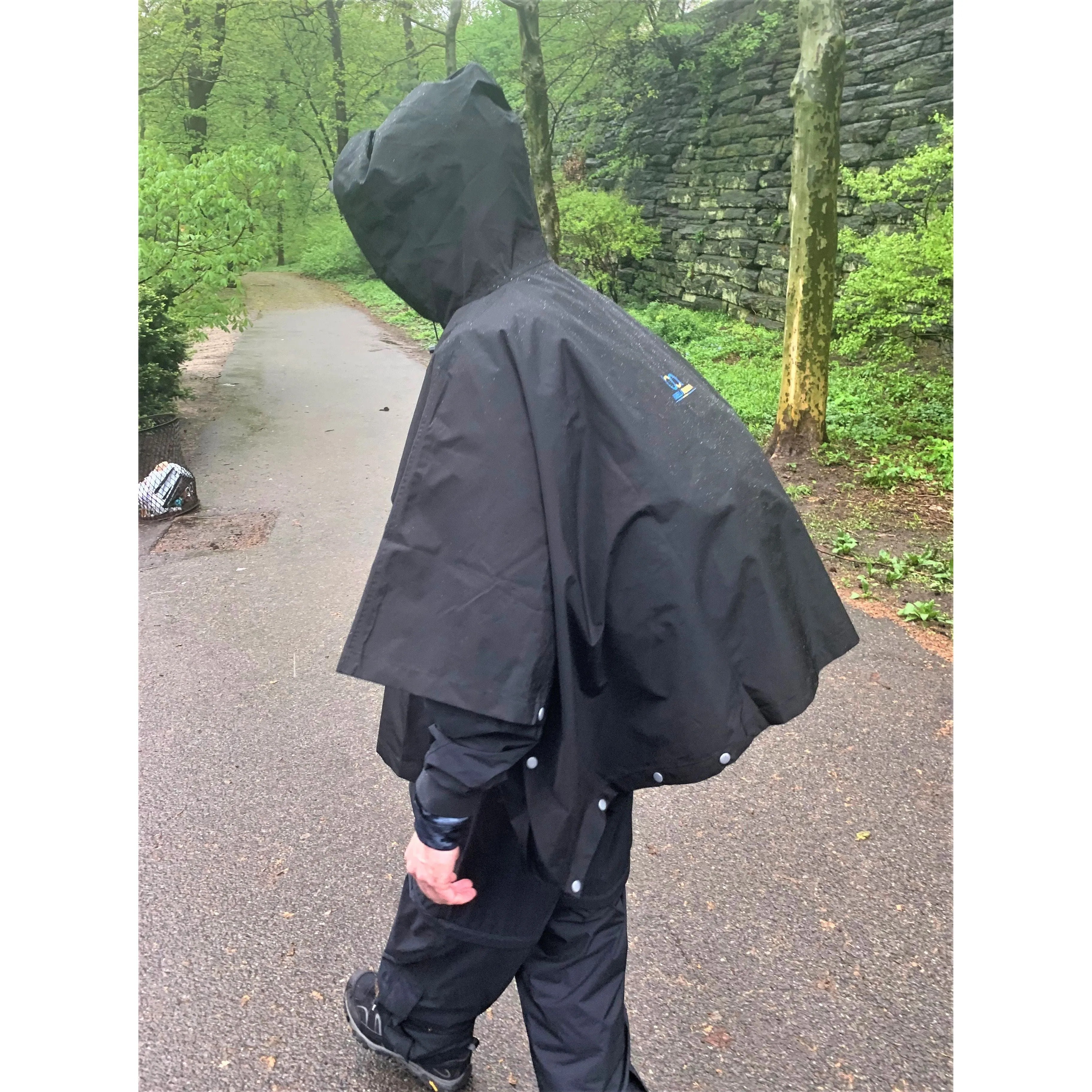 The Brella 1010 - BLACK, Waterproof Poncho, One Size Fits Most